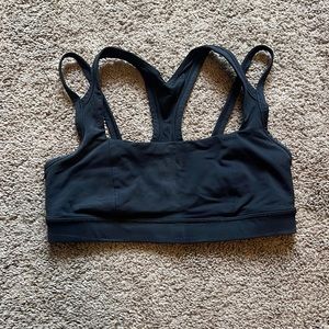 Lululemon Black Sports Bra. Size 6.